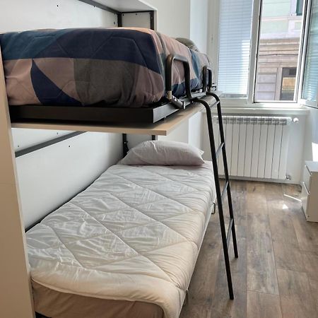 Casa Vacanze Ginevra 1 Триест Экстерьер фото