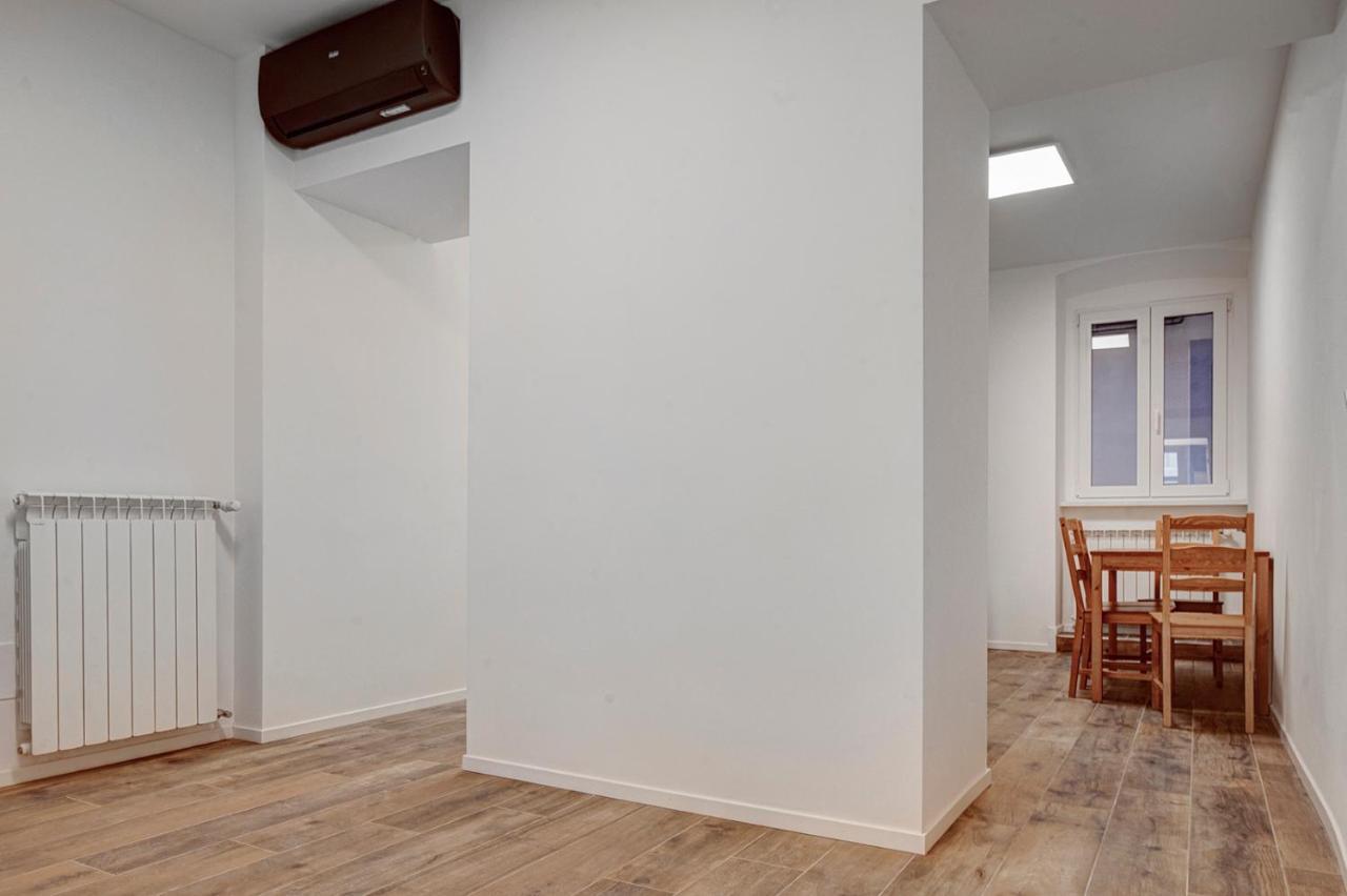 Casa Vacanze Ginevra 1 Триест Экстерьер фото