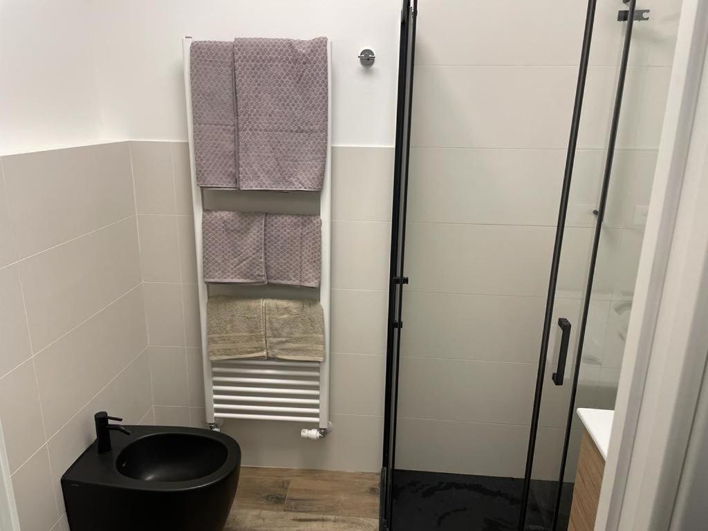 Casa Vacanze Ginevra 1 Триест Экстерьер фото